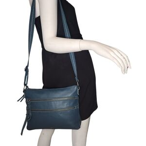 THE SAK LOS FELIZ INDIGO BLUE LEATHER PEBBLED PURSE SHOULDER BAG CROSSBODY MINT
